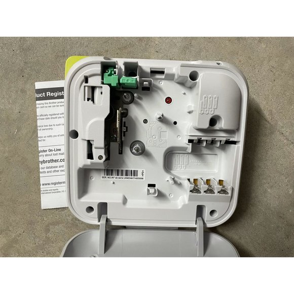 Brothers p-touch label maker PTD210 Easy to use label maker one-touch keys multi - Picture 3 of 5